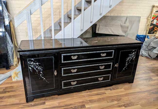 Inlay Mother of Pearl Credenza