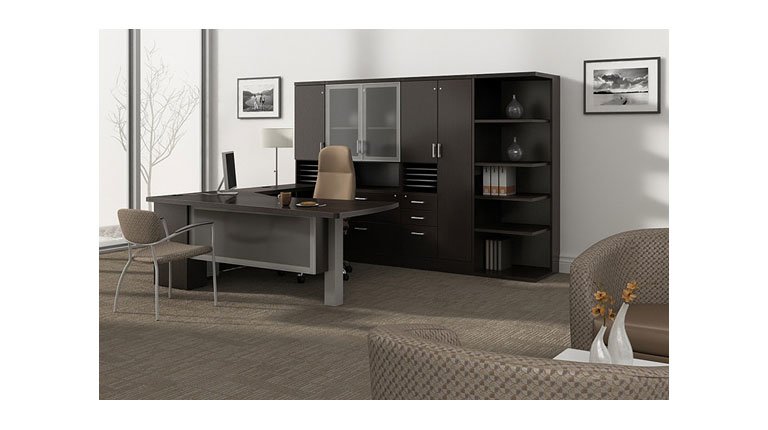 U Shaped desks. Executive desks. Modern, Traditional, modular. Wood veneer or laminated. Canadian made or imported. Visit our show room in North York, Toronto