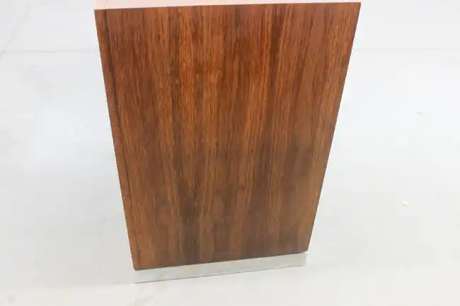 Side profile showing the credenza's shape