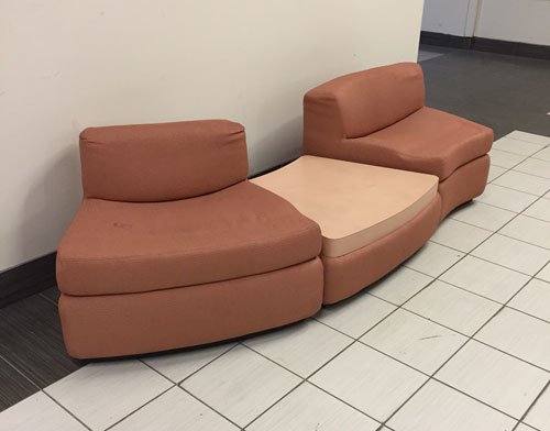Curved Lounge Chairs with Table