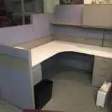 Used L Shaped Workstation Open & Closed Overhead, 